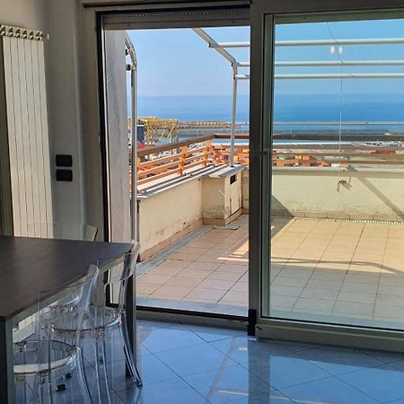 Attico Con Vista Su Genova Apartman Kültér fotó